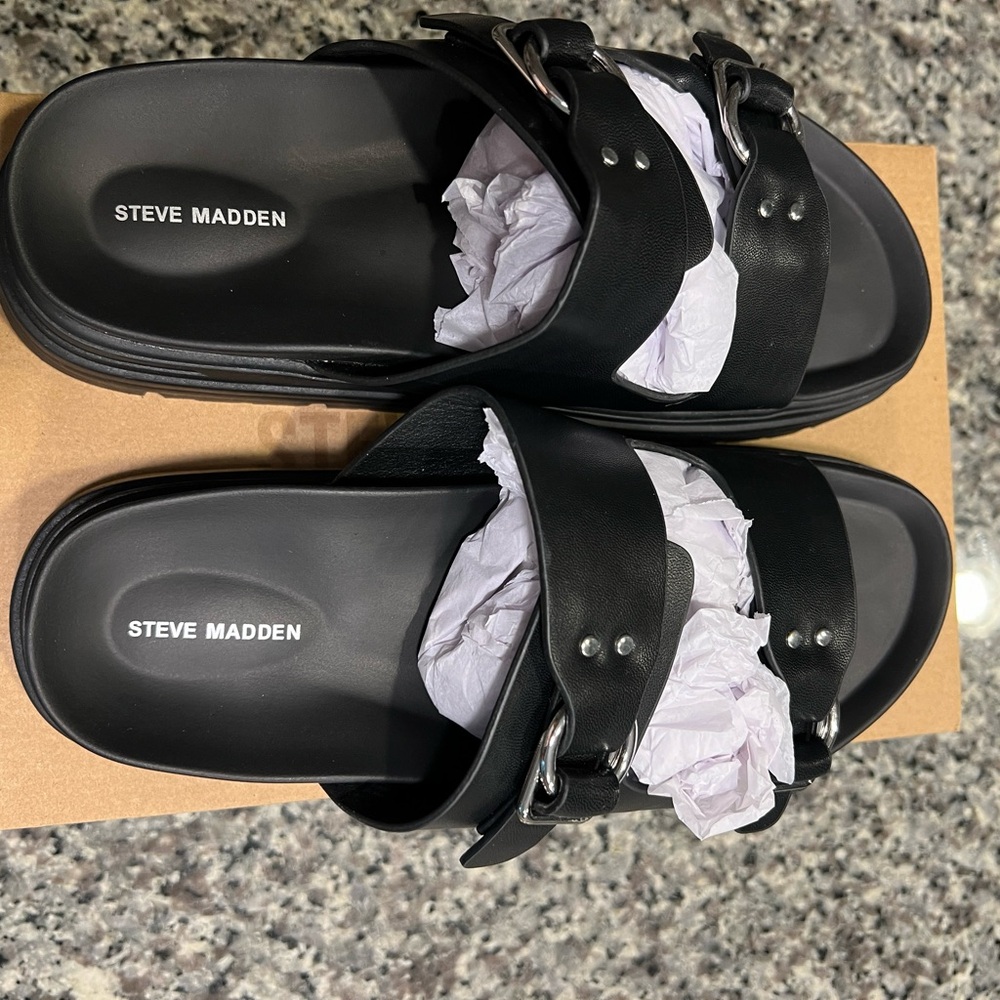 Steve Madden “Urban” Black Platform Sandals